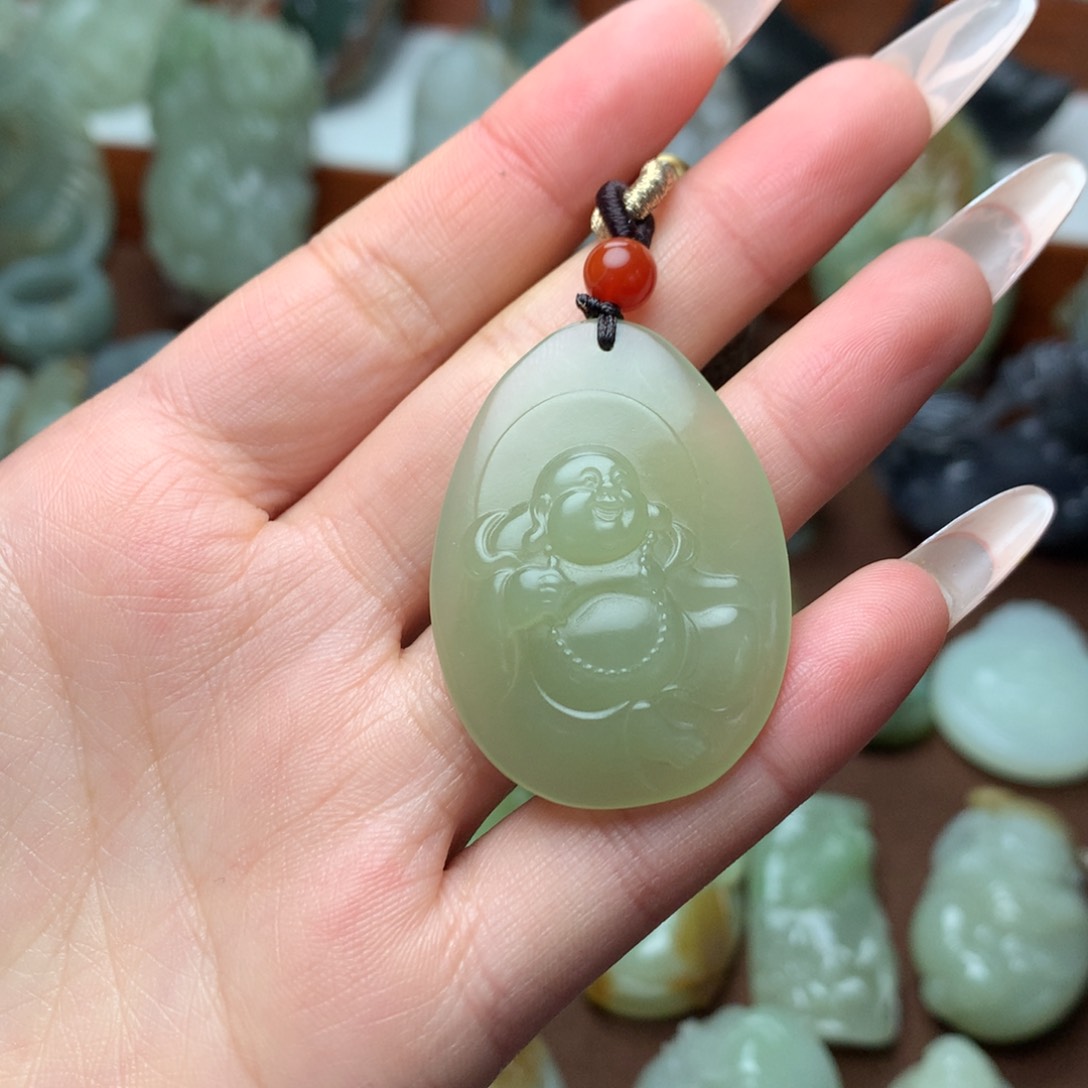 和田玉挂件未镶嵌