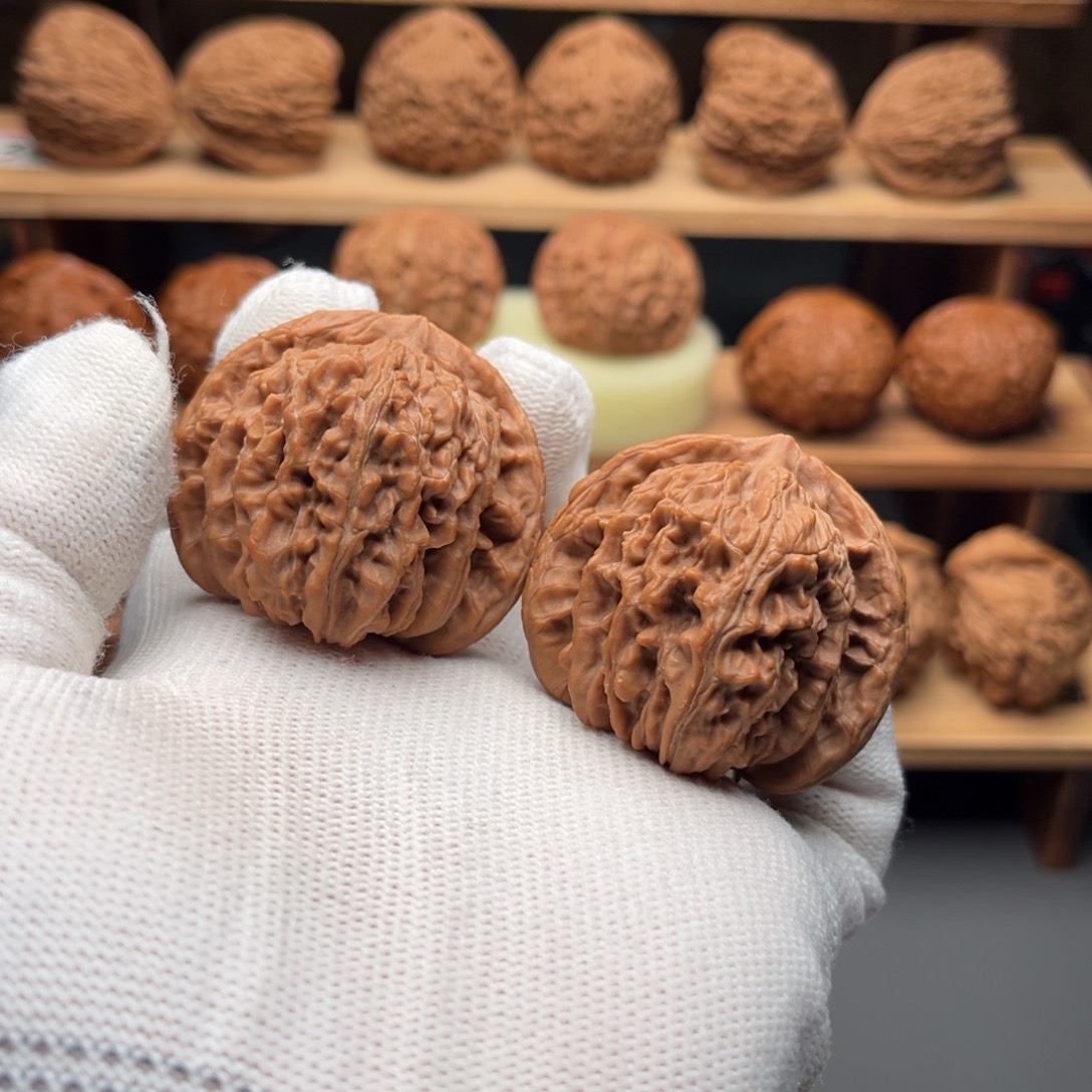 文玩核桃吊坠43尺四座楼