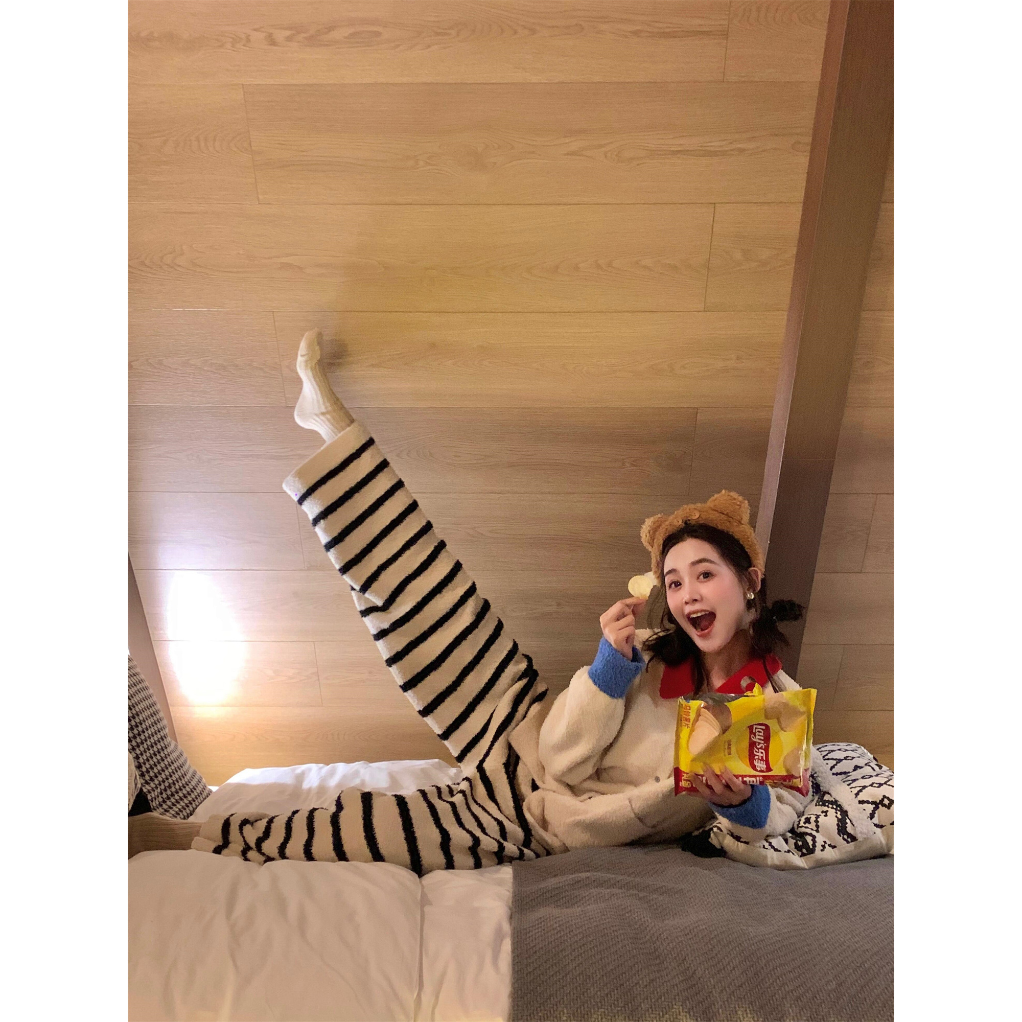 【撞色针织】简约半边绒翻领睡衣女秋冬季加厚条纹长裤家居服套装