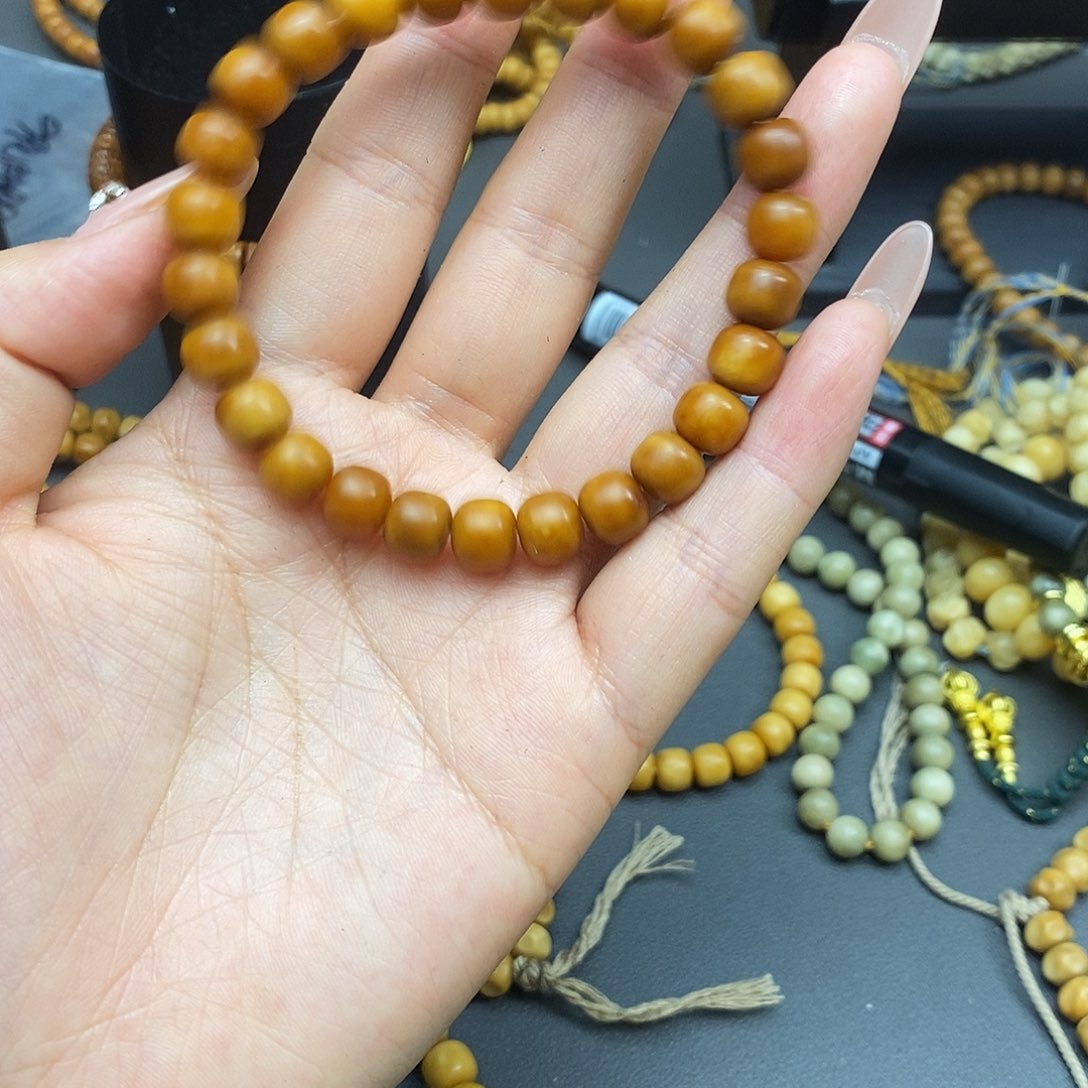 龙眼菩提手串龙脊菩提红料卡8➕单圈