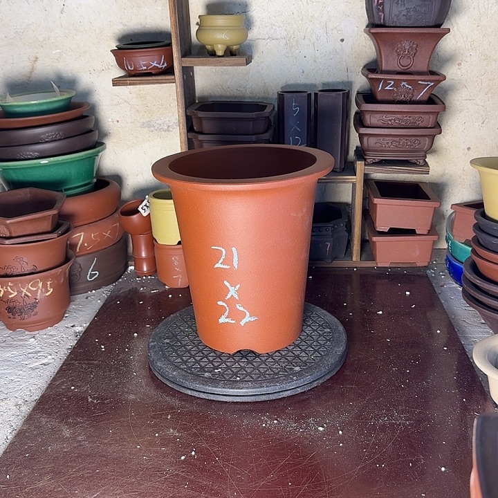 紫砂花盆，手工制作