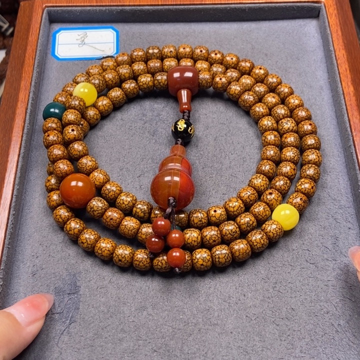 星月菩提吊坠菩提