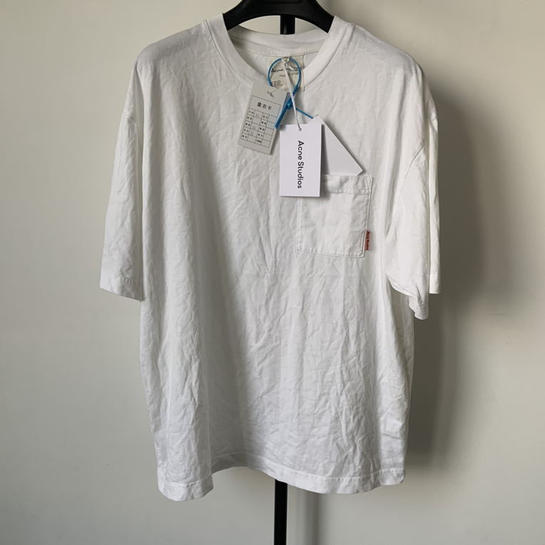 99新 Acne studio 纯色贴袋纯棉休闲短袖99新 XS码 01325
