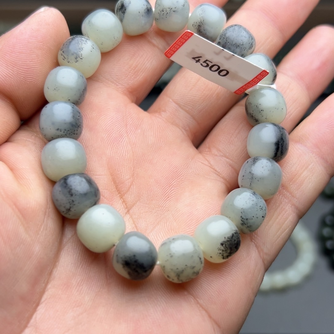 和田玉手链未镶嵌青花河道料卡11