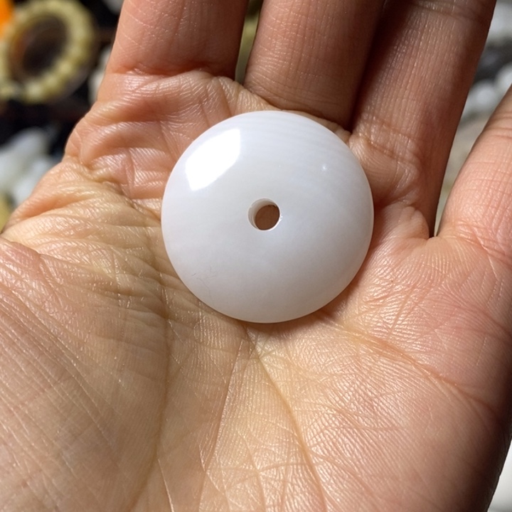 贝壳手串/手链直播间玉化平安扣