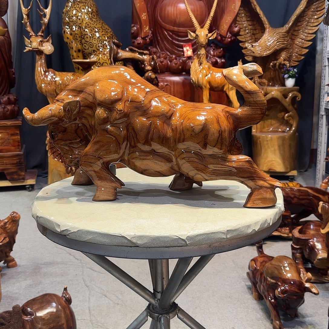 岁***哥香樟木香樟木材质