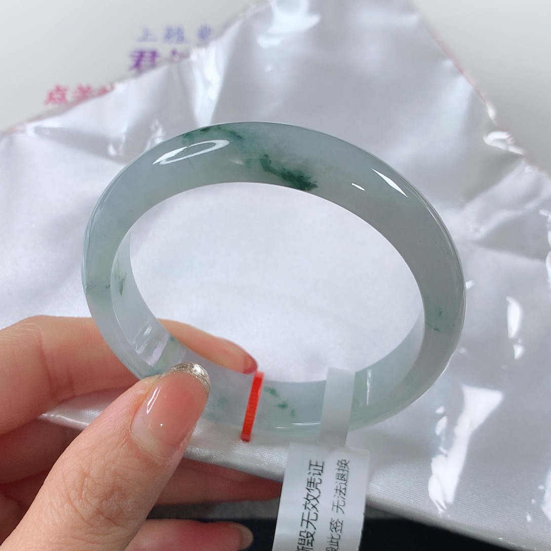 翡翠手镯未镶嵌 正圈①⑨③