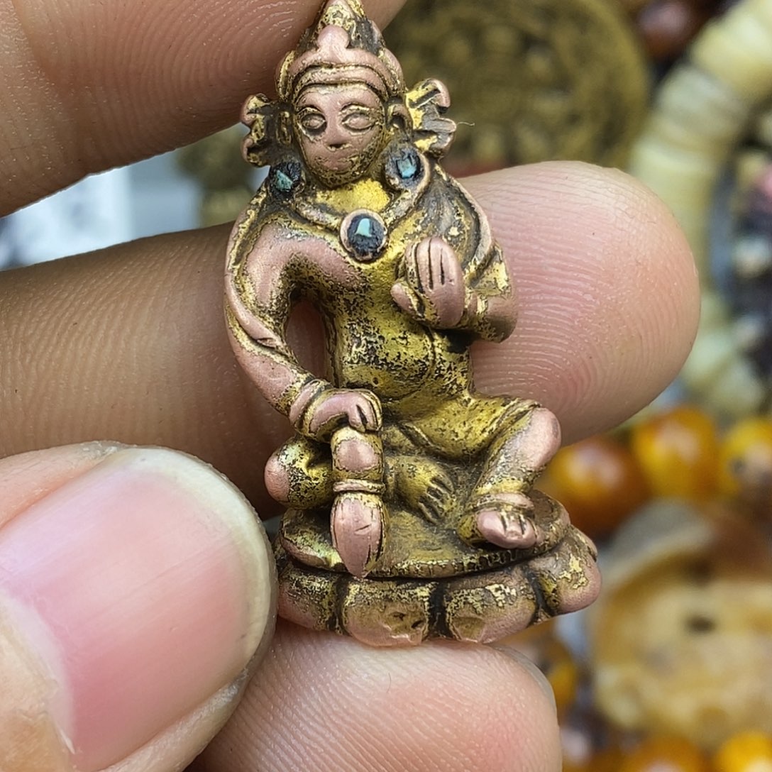 E***w恭喜发财扎西德勒