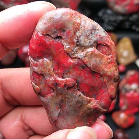 昌化石昌化鸡血石原石