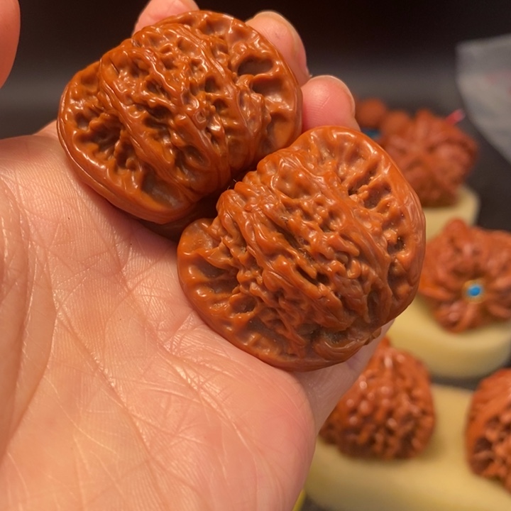 不***谁猴头核桃吊坠工艺核桃