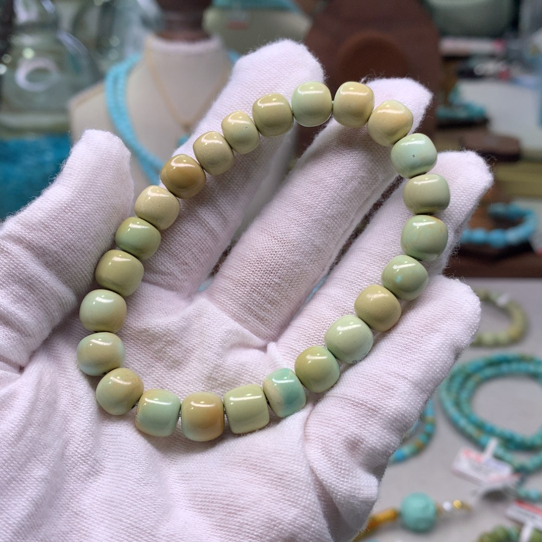 绿松石配饰未镶嵌