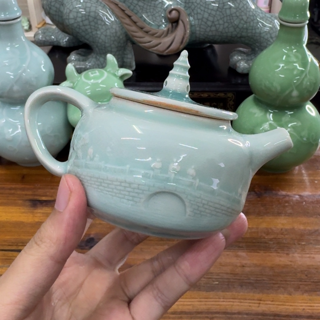 龙泉青瓷茶具微瑕6805