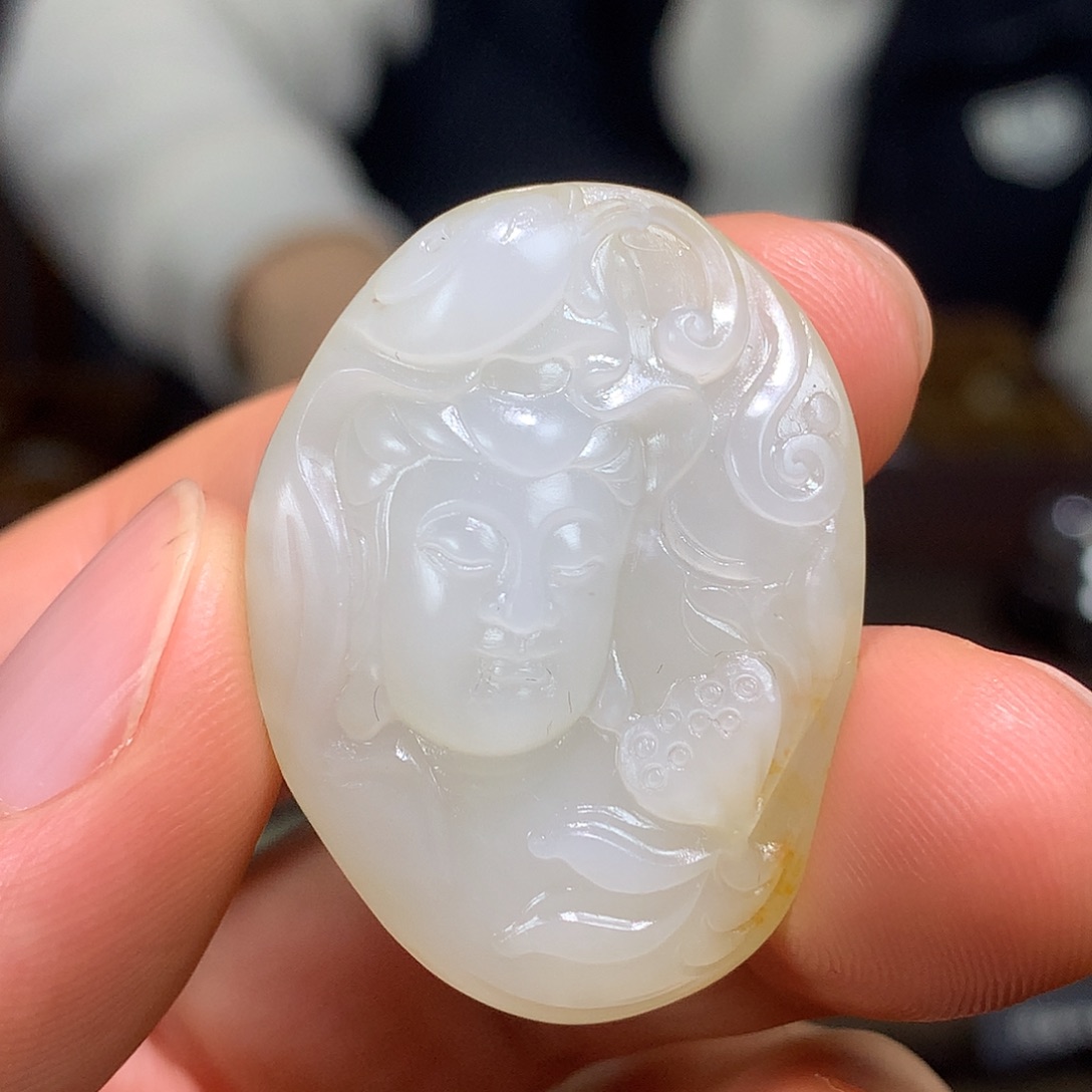 和田玉未镶嵌挂件