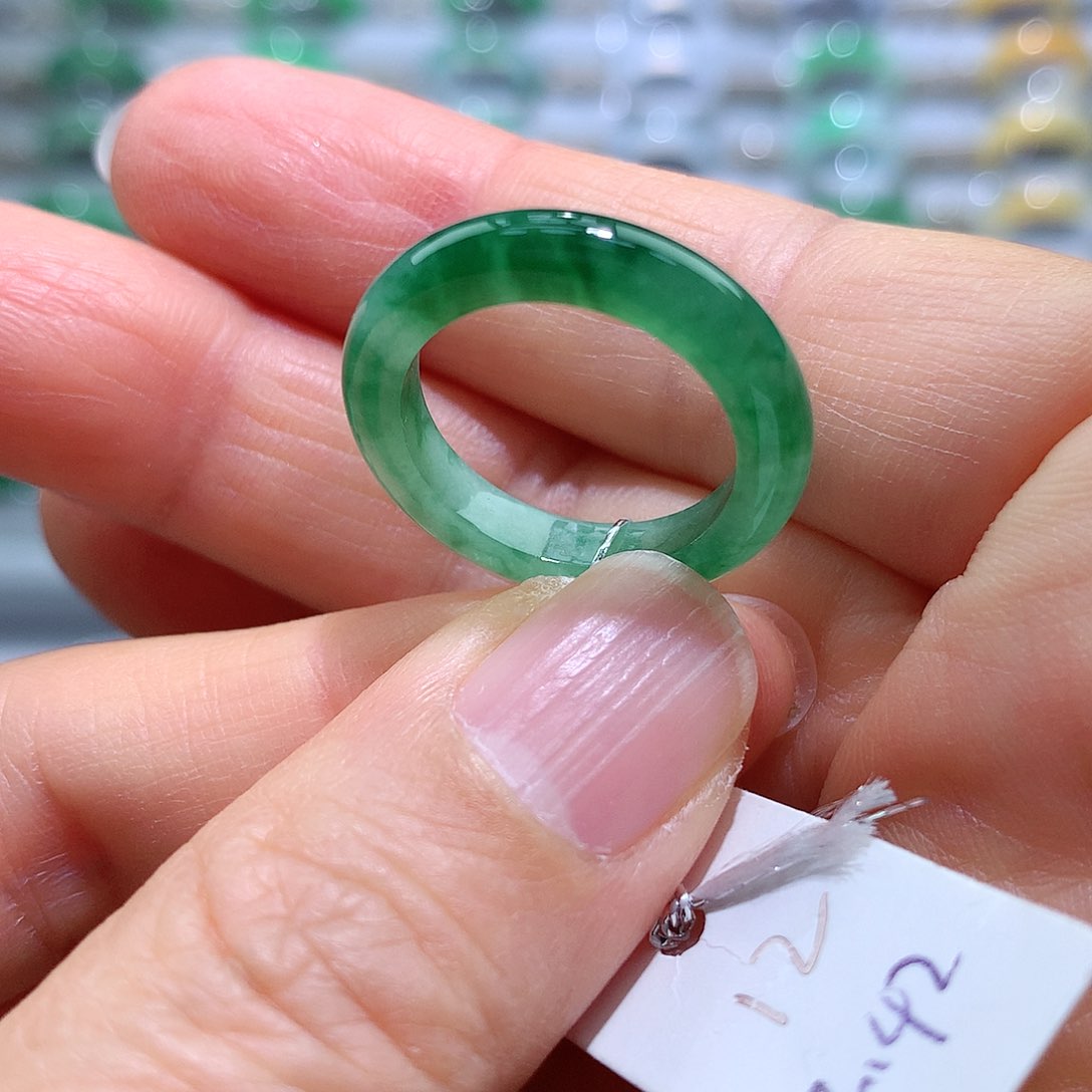 翡翠戒指未镶嵌12号