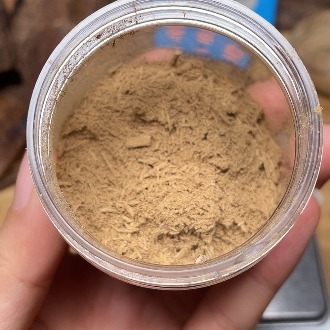Z***Z沉香达拉干沉香粉10克