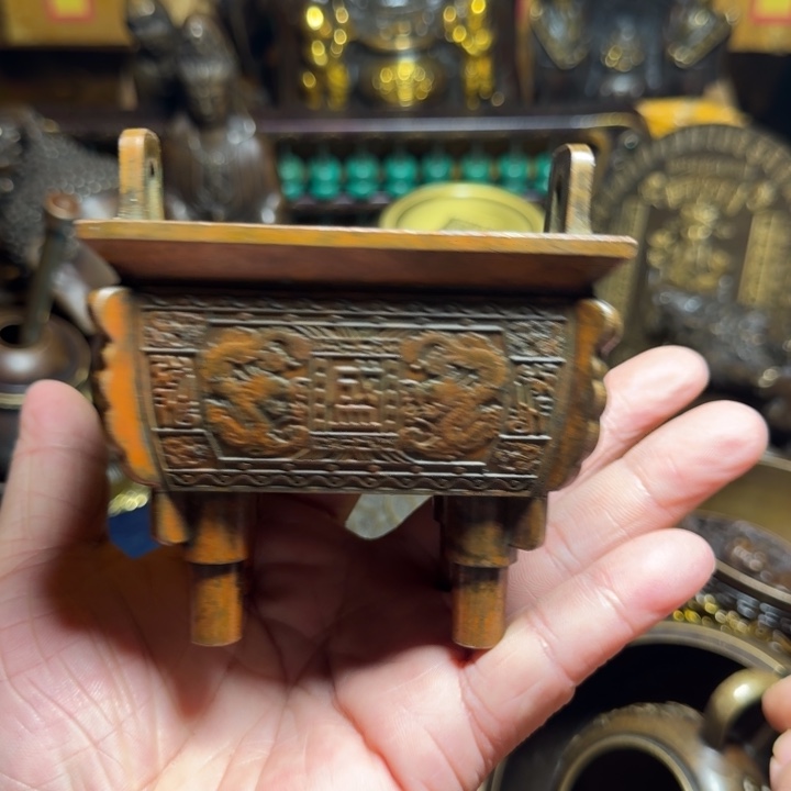 铜器摆件收收藏藏