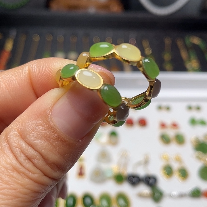 和田玉银S925镶嵌耳饰