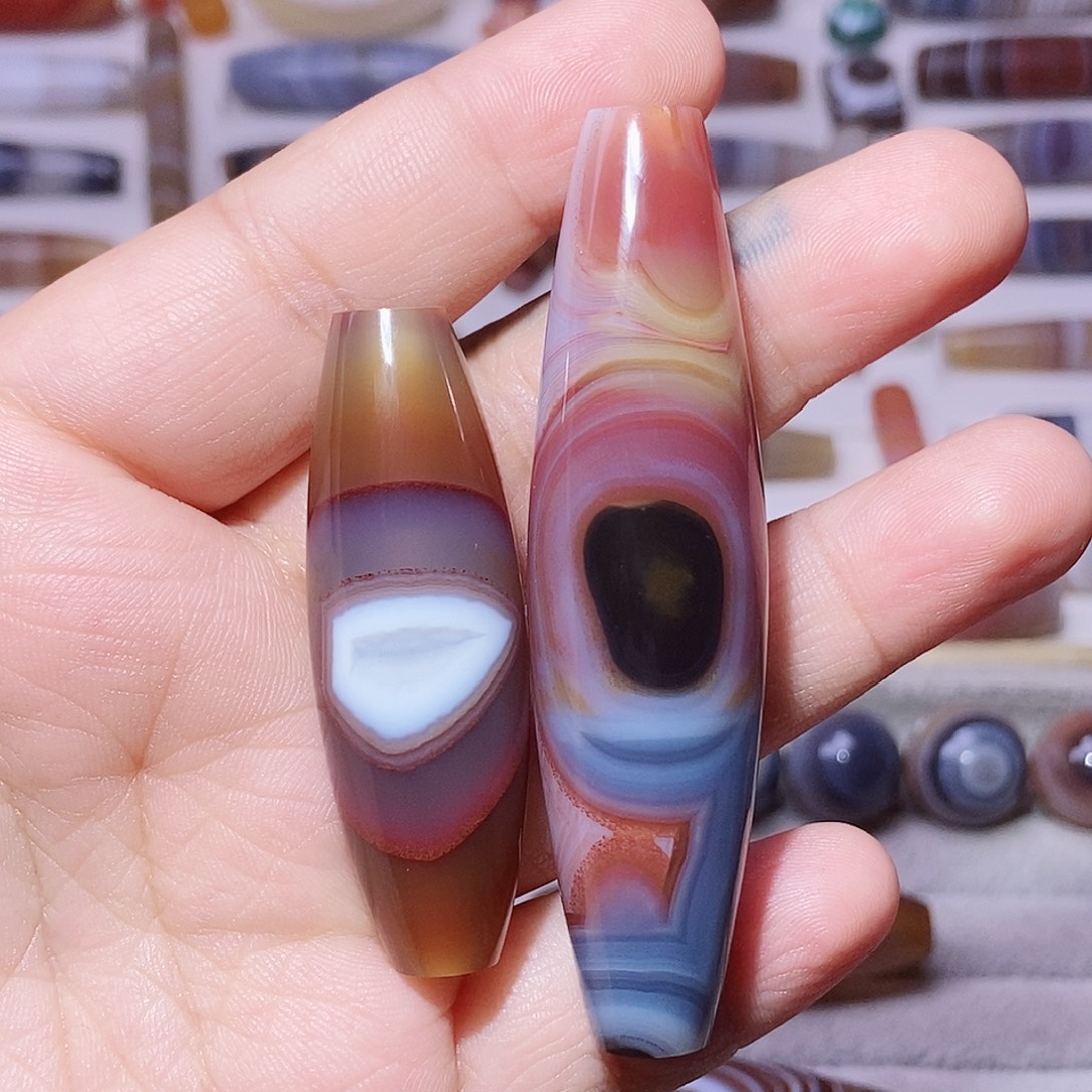 嘎***蛋玛瑙/玉髓未镶嵌颈饰