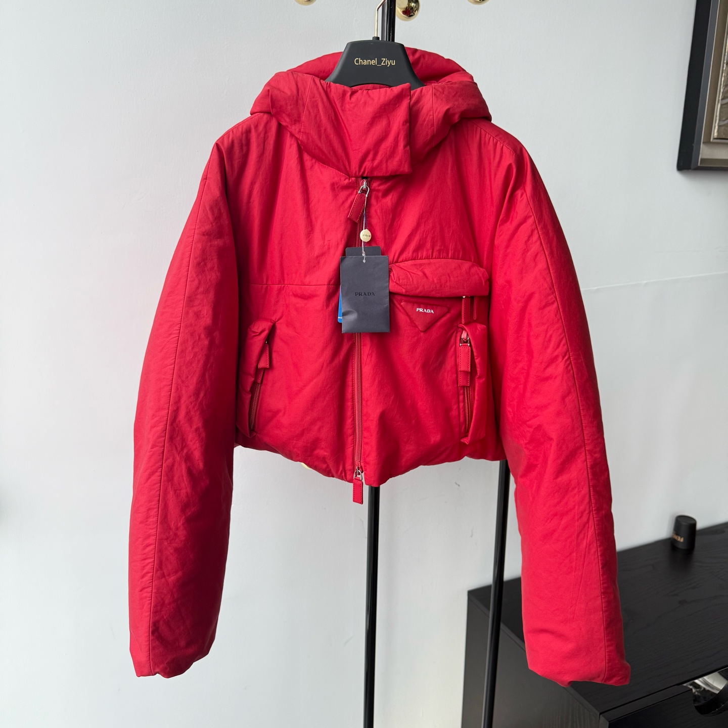 99新 Prada/普拉达 普拉达红色羽绒服42码