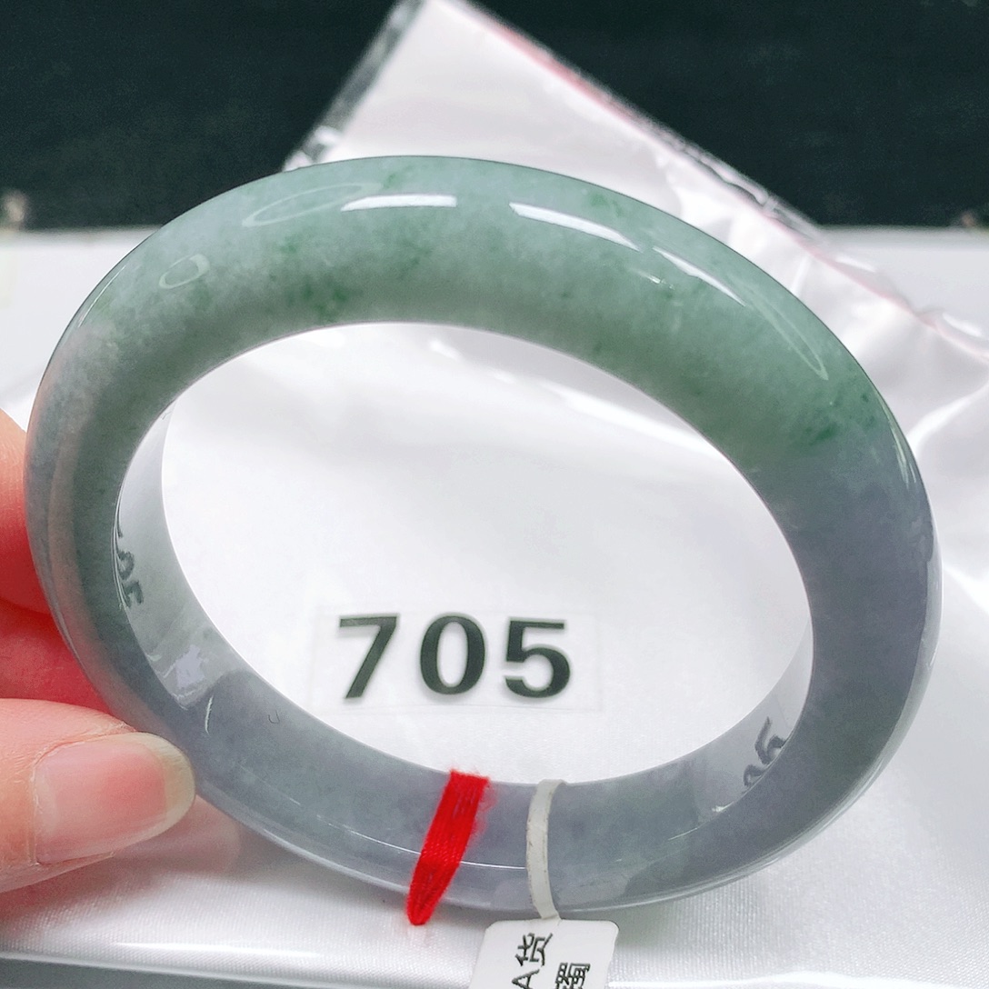 翡翠未镶嵌手镯30 号翡翠手镯 圈口60.9