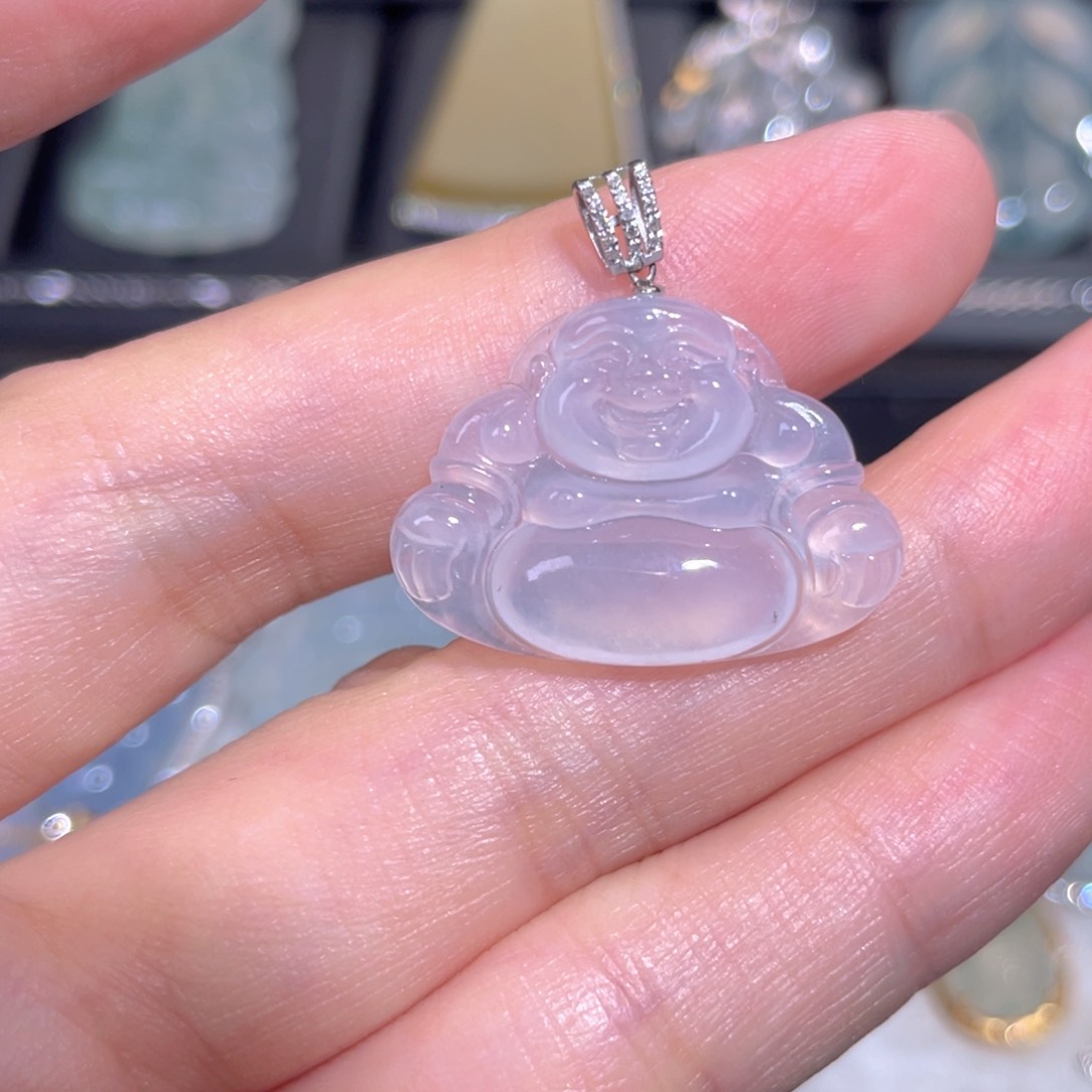 翡翠18K金镶嵌颈饰翡翠