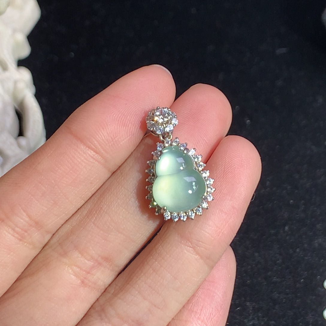 翡翠戒指银S925镶嵌天然翡翠