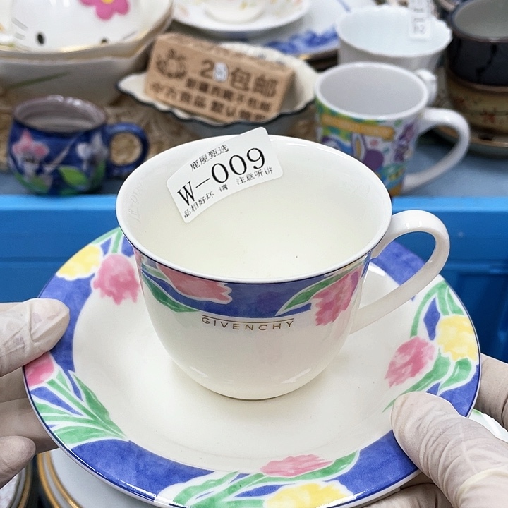 邻**姨9 满28包邮，默认微瑕，完美慎入