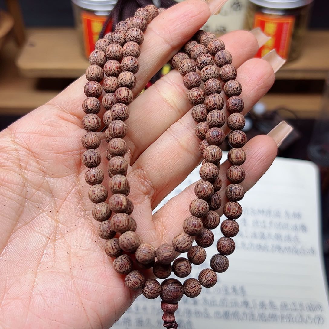 藤类爱**多降真香缅甸东枝料绿油超一档0.6精品108颗65