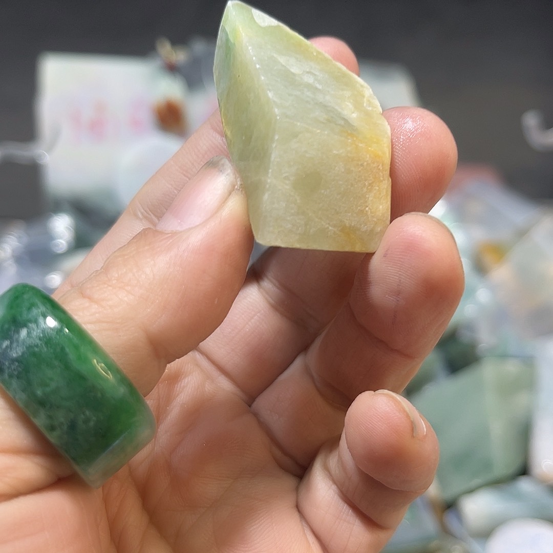 未镶嵌挂件翡翠翡翠