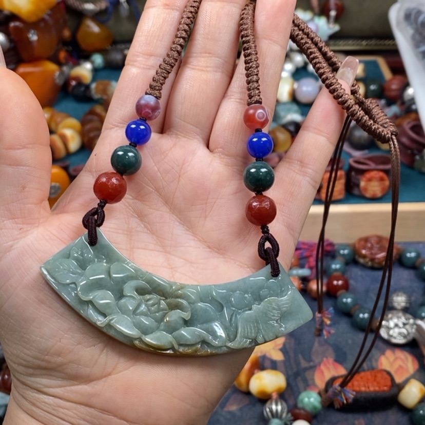 【闪购商品】翡翠颈饰未镶嵌项链