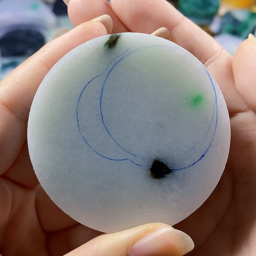 颈饰未镶嵌翡翠翡翠