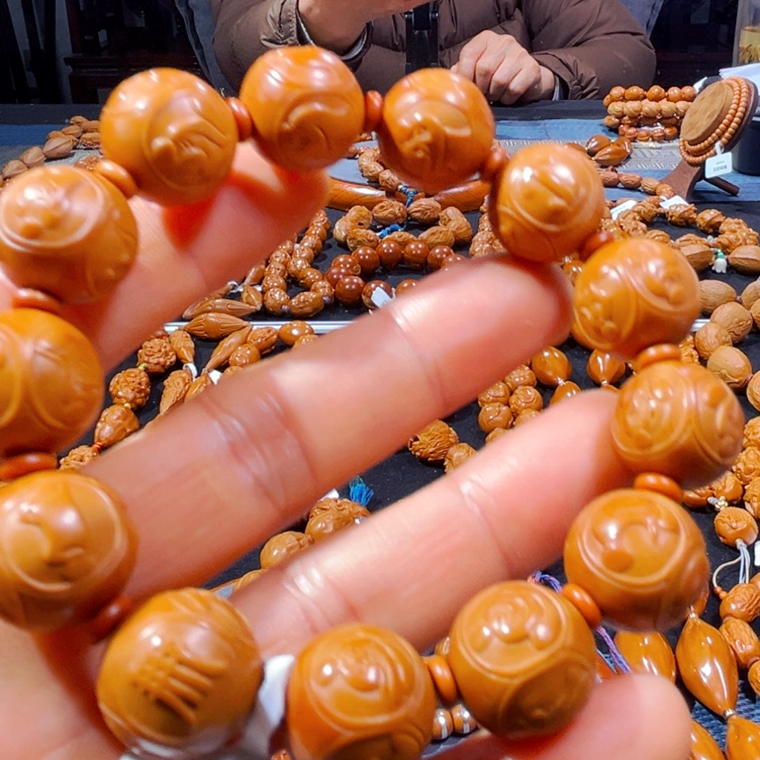 橄榄核吊坠新人在这里