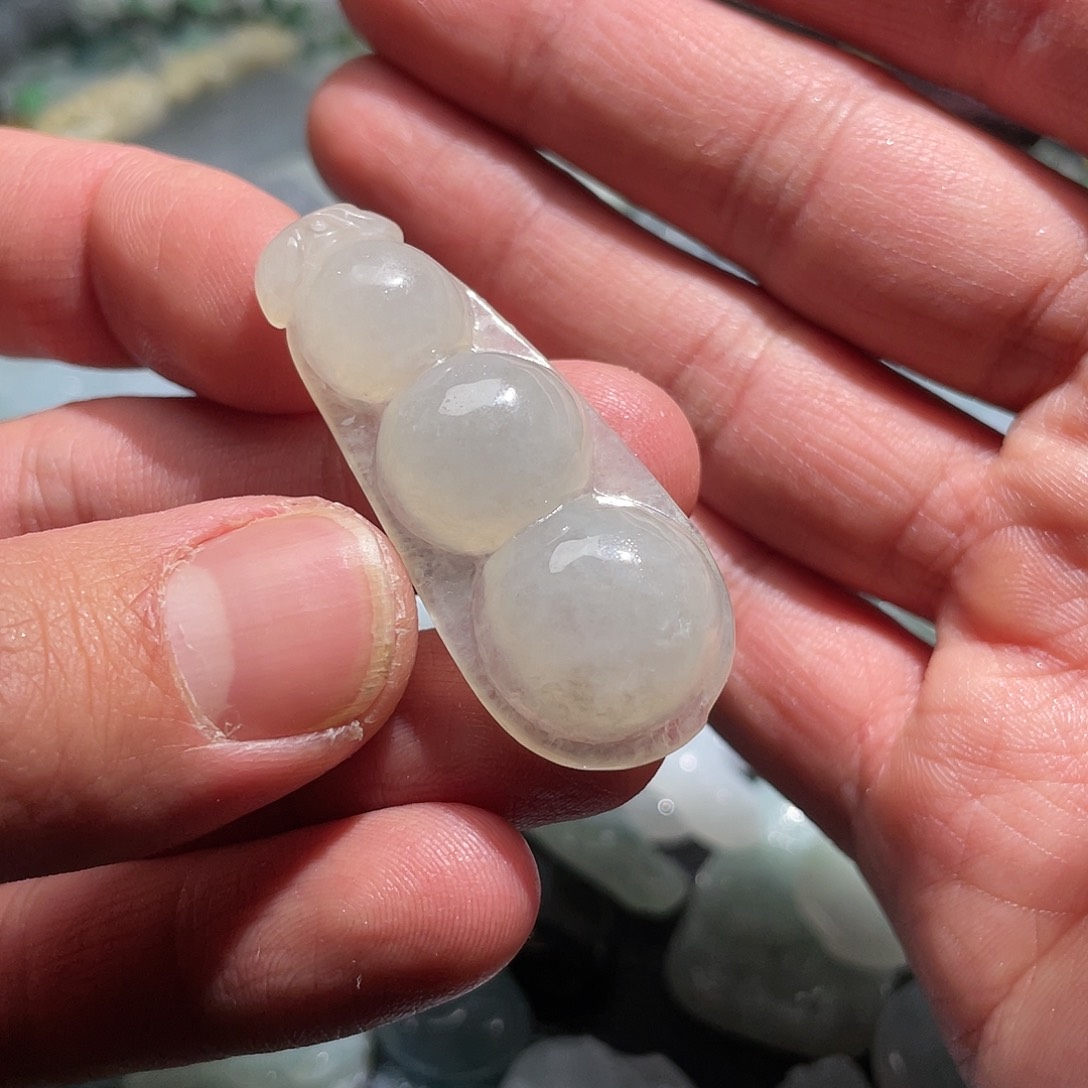 【闪购商品】翡翠颈饰未镶嵌翡翠