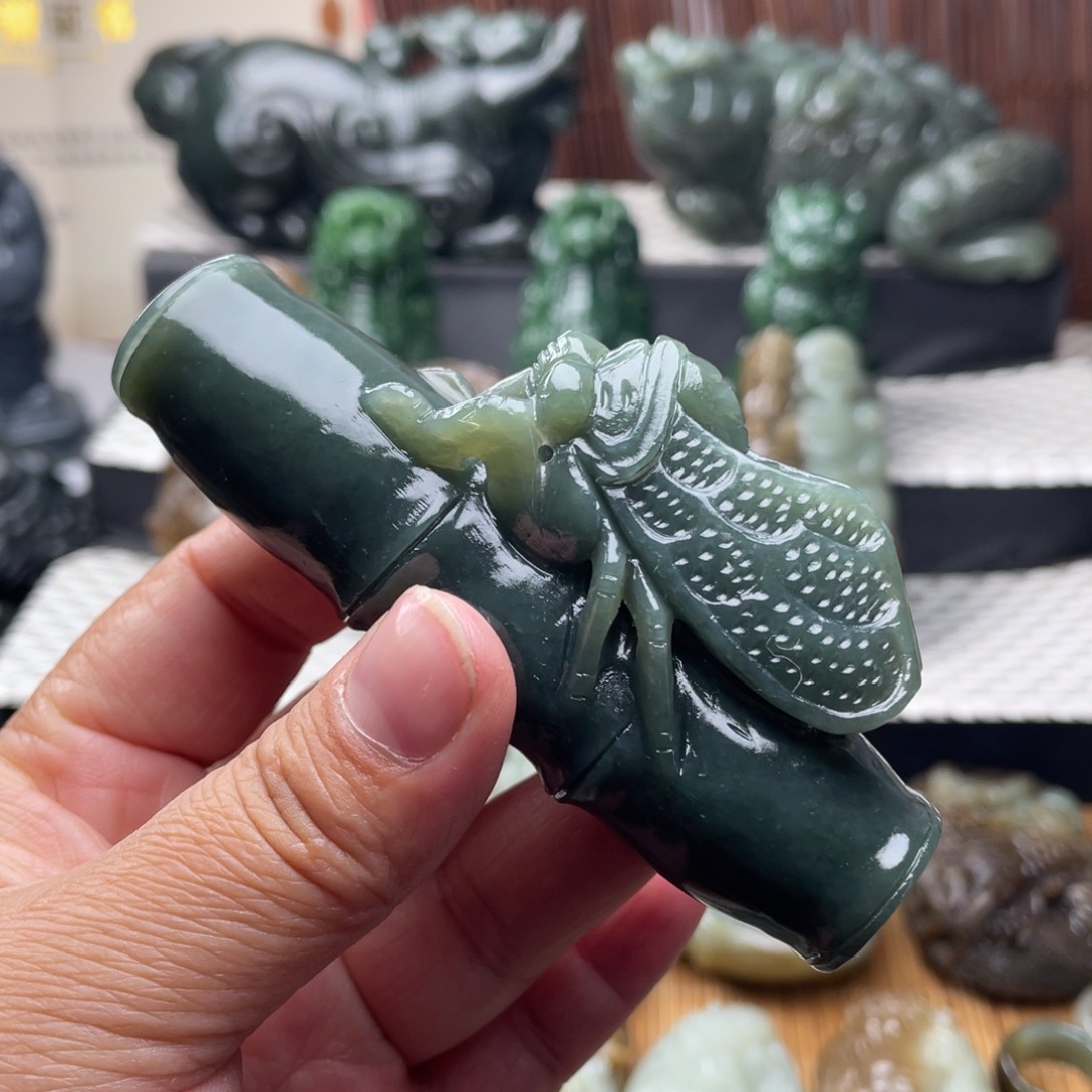 未镶嵌和田玉把件