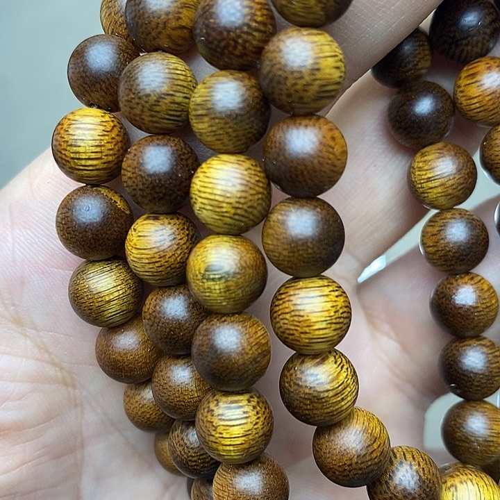 沉香碎屑沉香海南金丝黄奇楠108颗61号