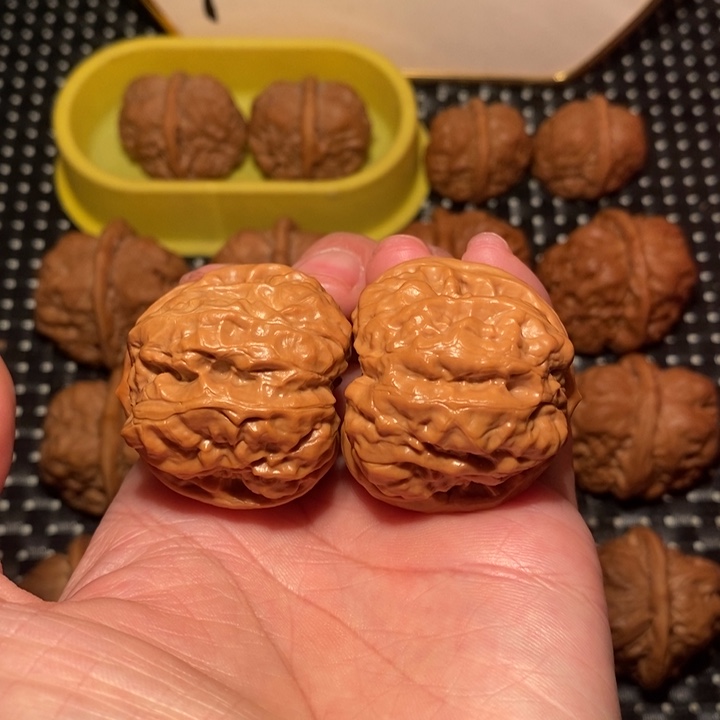 把件文玩核桃开背肌肉蛙