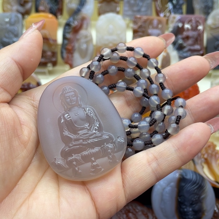 玛瑙/玉髓吊坠(赠链)未镶嵌三**汉吊坠