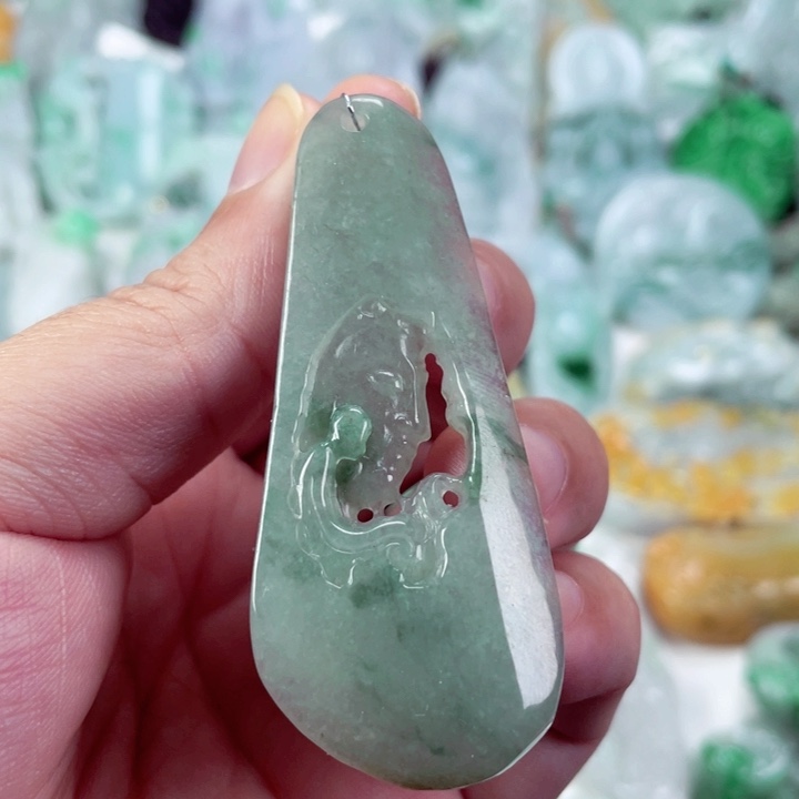 翡翠未镶嵌吊坠(不含链)