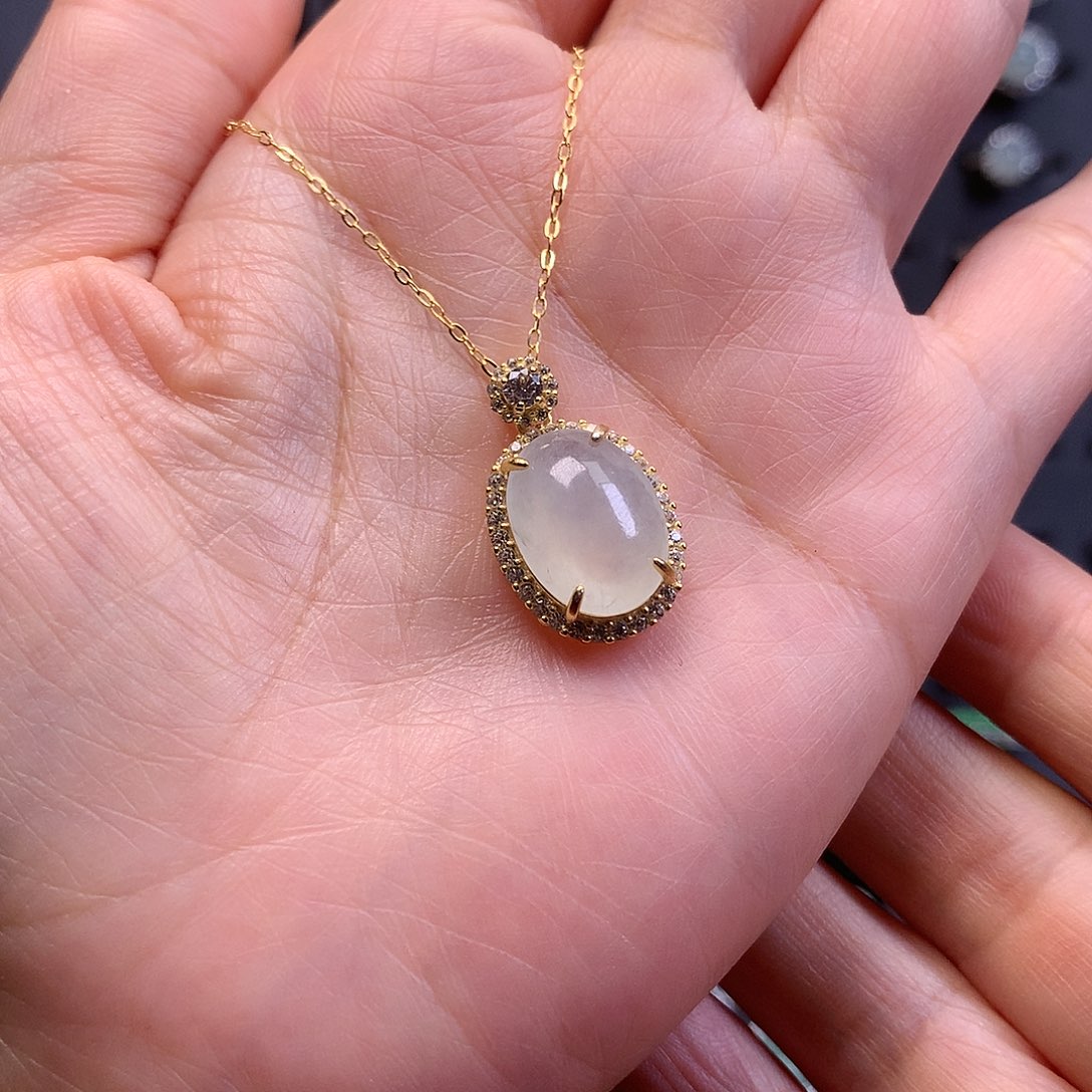 翡翠颈饰银S925镶嵌111111