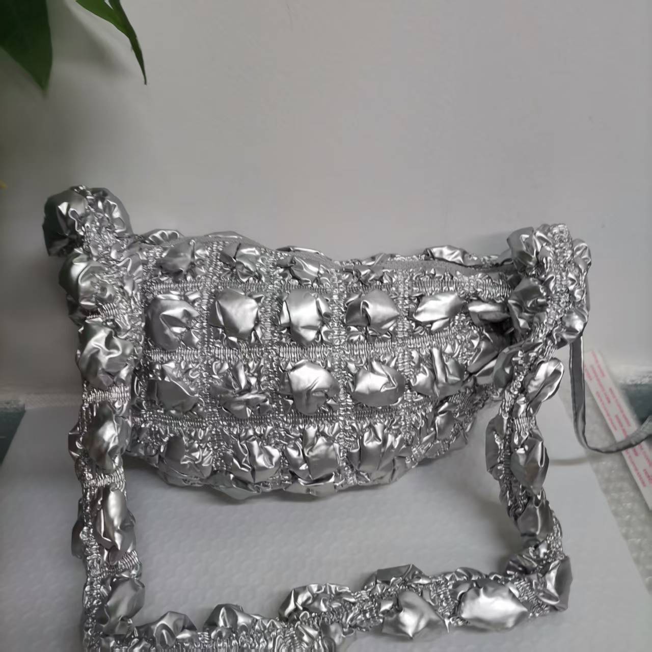 新款经典时尚单肩斜挎包6242