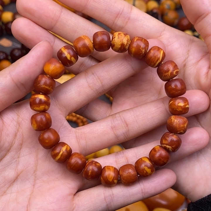 琥珀未镶嵌裸石蜜蜡M