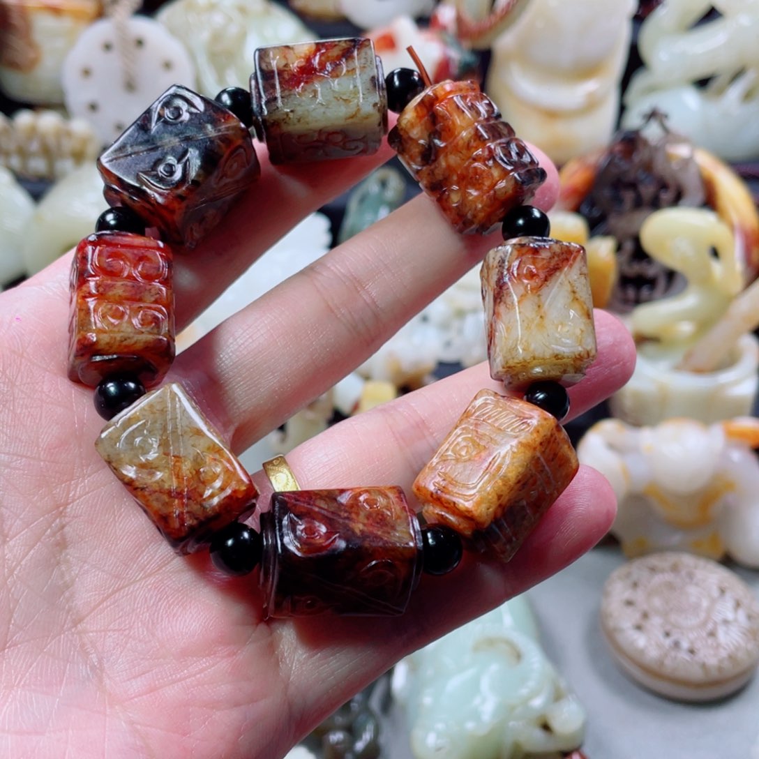 用***5和田玉未镶嵌把件