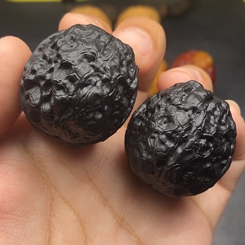 文玩核桃把件40尺至尊疙瘩