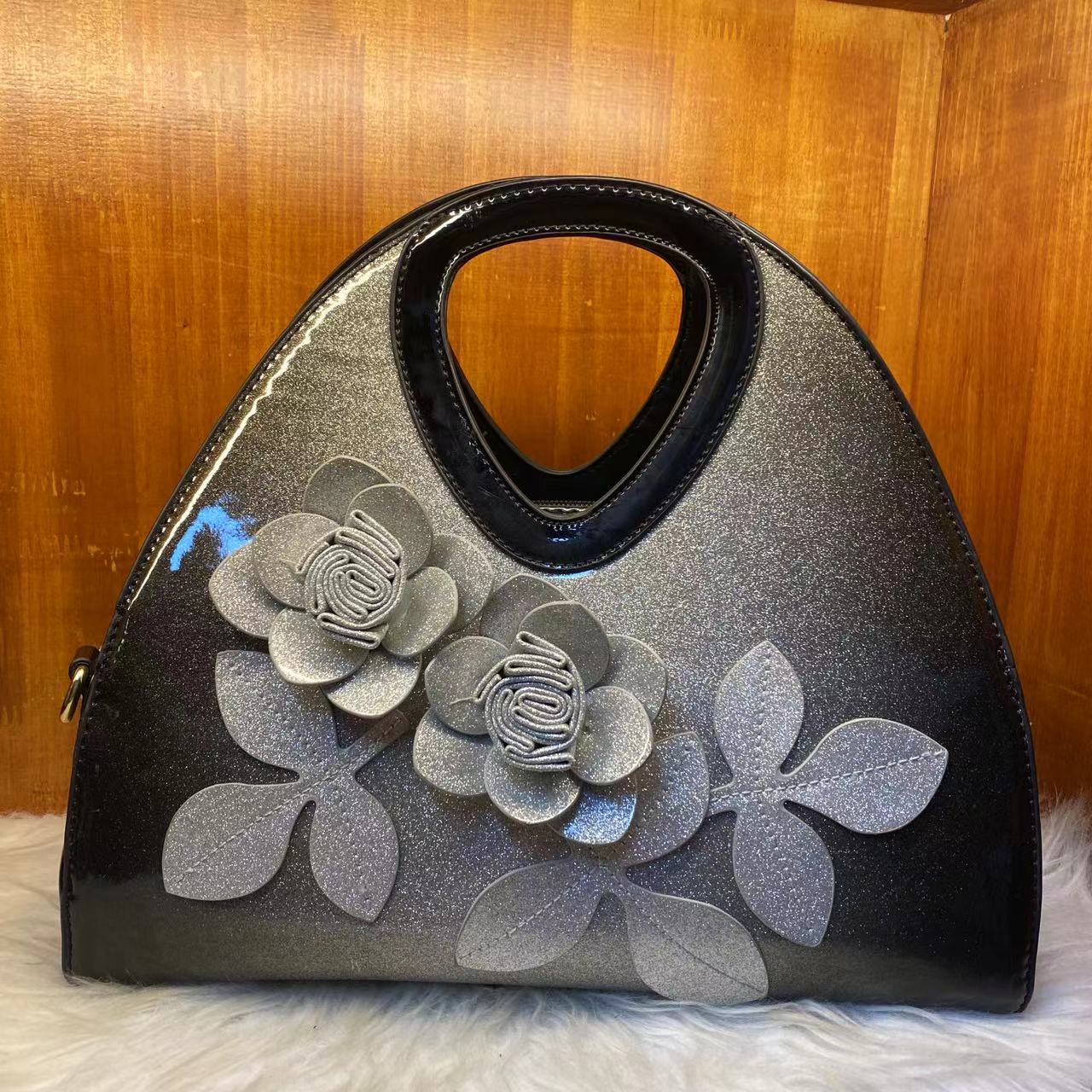 【粉丝福利】时尚百搭潮流女包