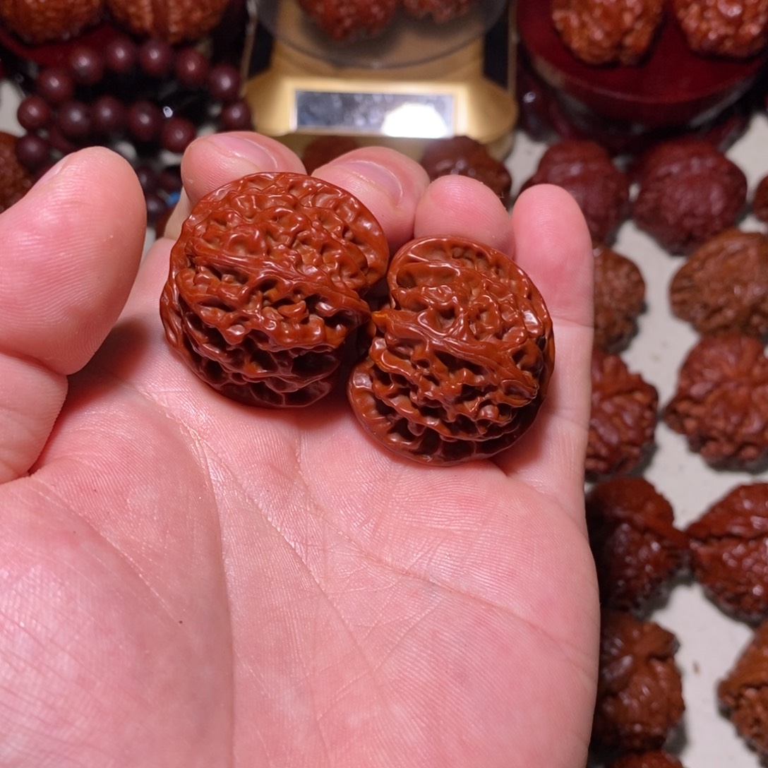 *****桃核吊坠苹果园苹果园