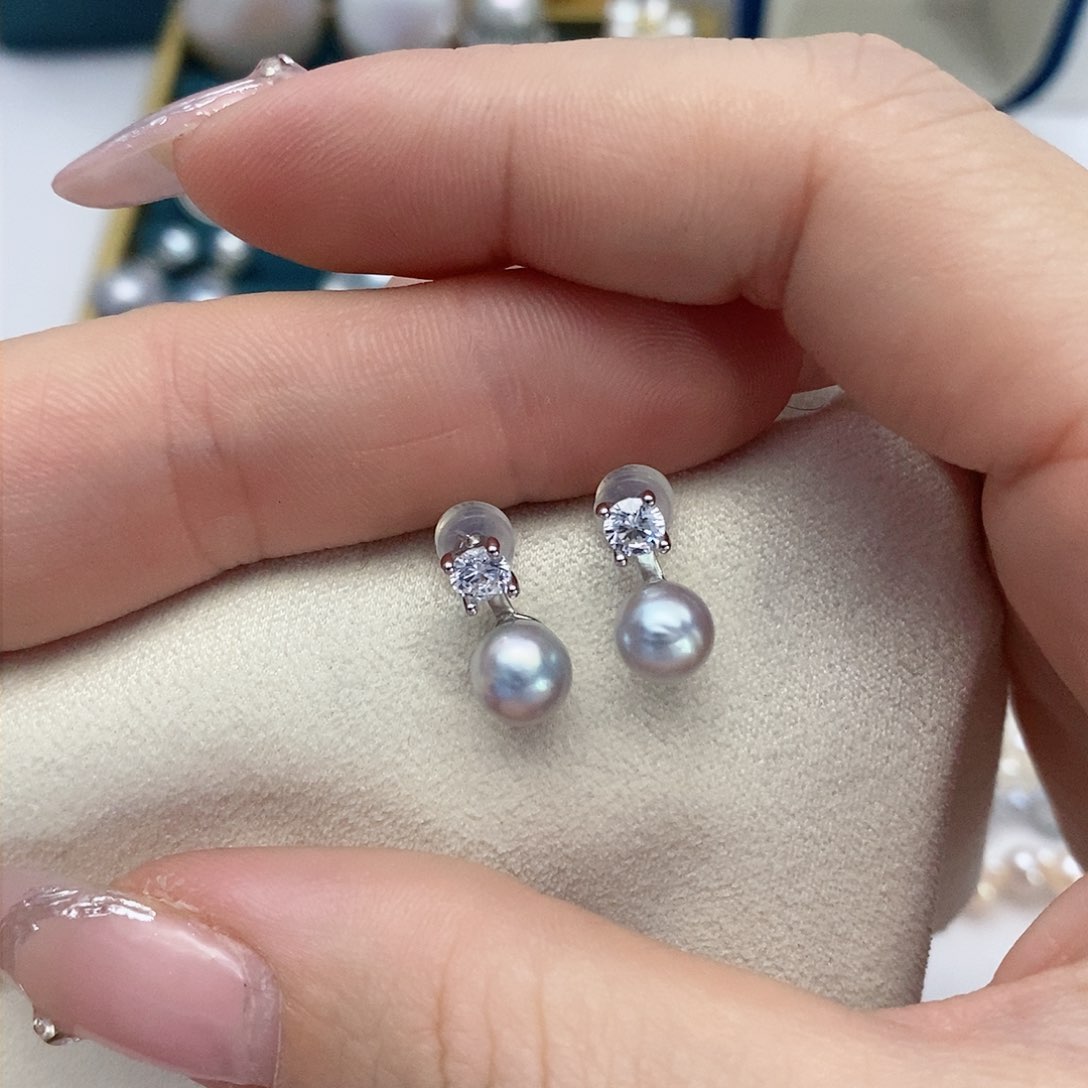 【闪购商品】海水珍珠耳饰银S925镶嵌57