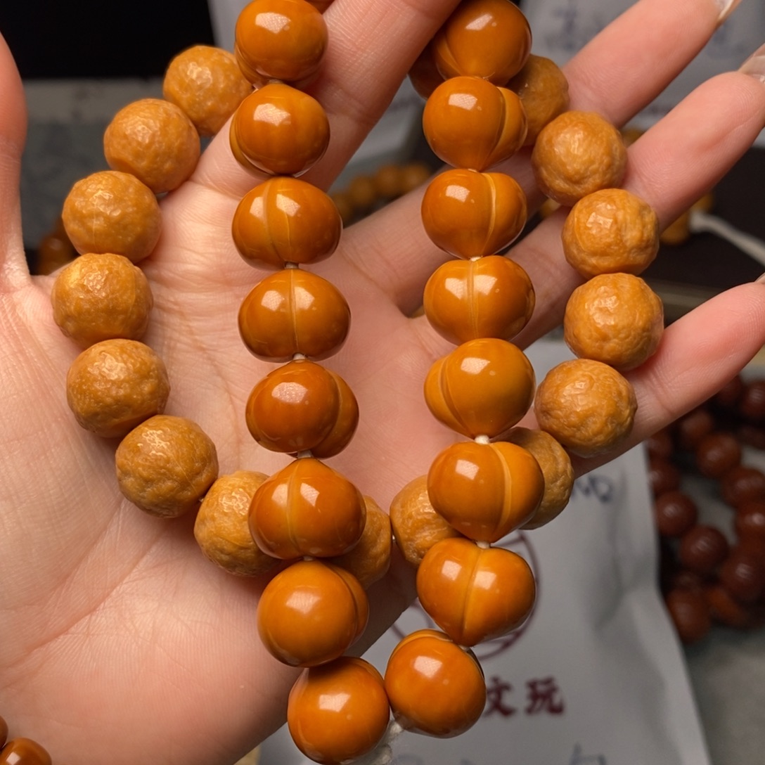 蜜***笑猴头核桃手串屁桃砂糖橘