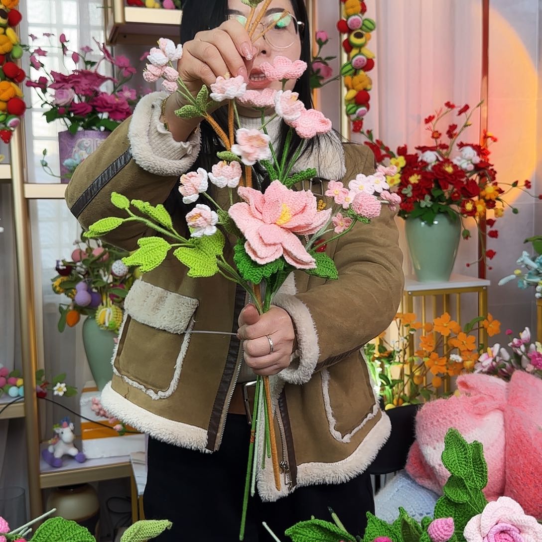 手工钩织设计花束