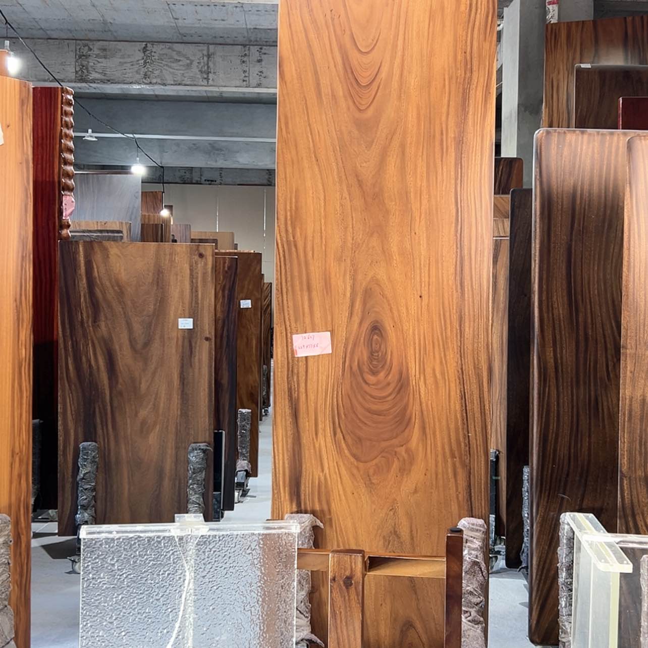 【闪购商品】金观**在南美胡桃木229-77-6