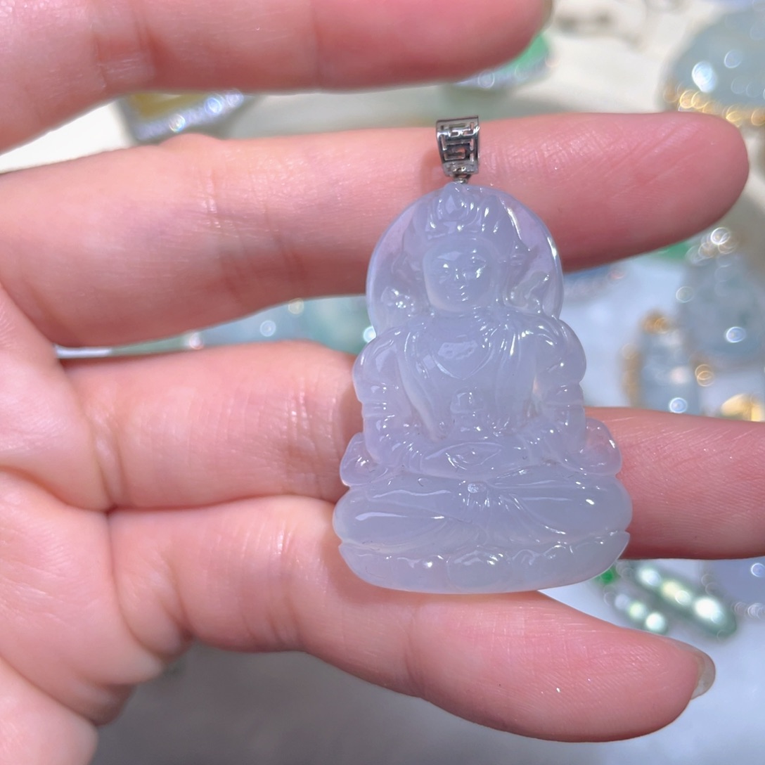 翡翠颈饰18K金镶嵌翡翠